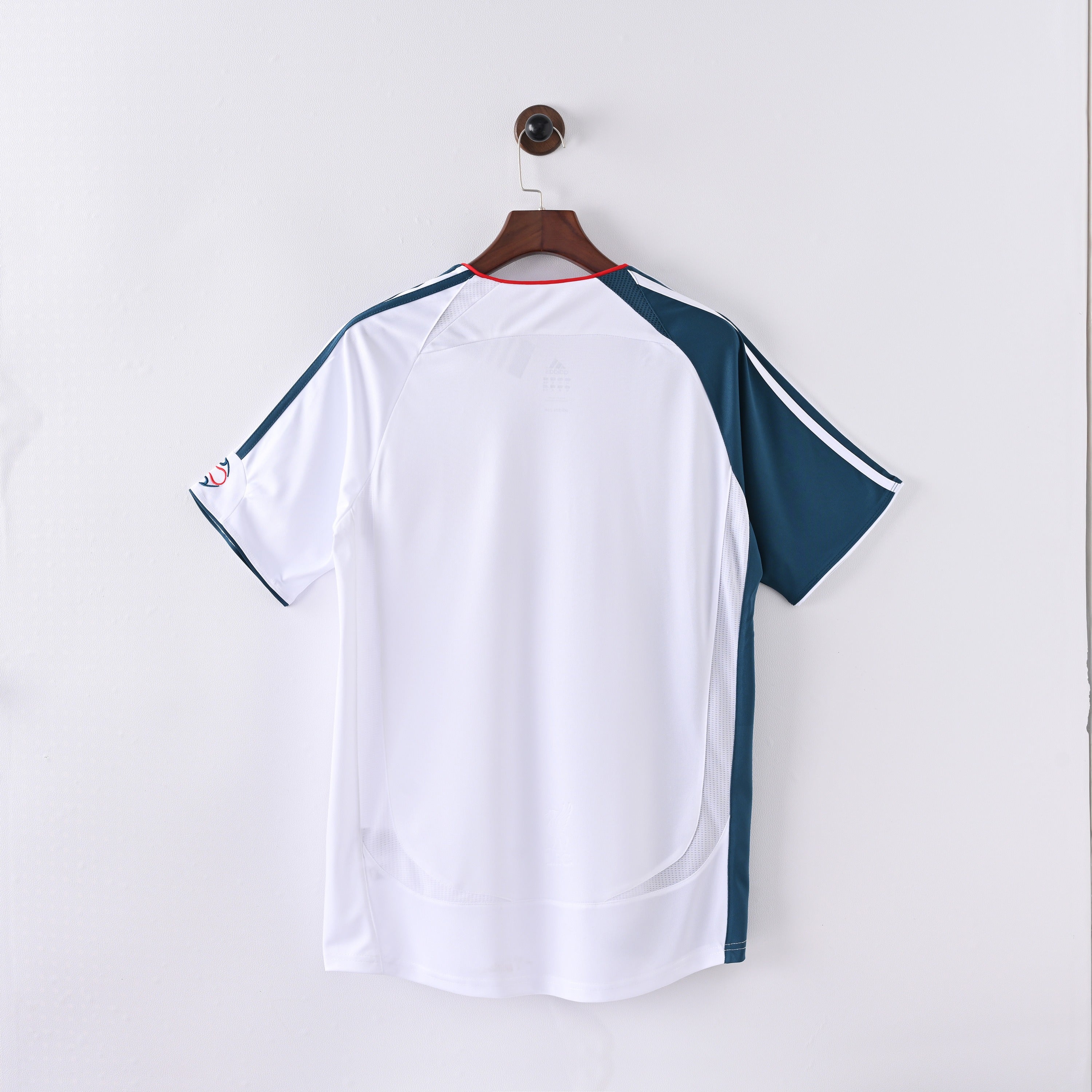 LIVERPOOL x AWAY - 06'