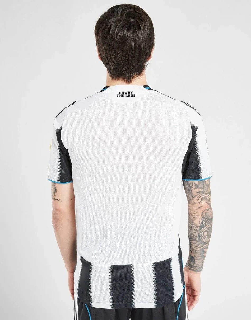 NEWCASTLE UNITED x HOME - 25'